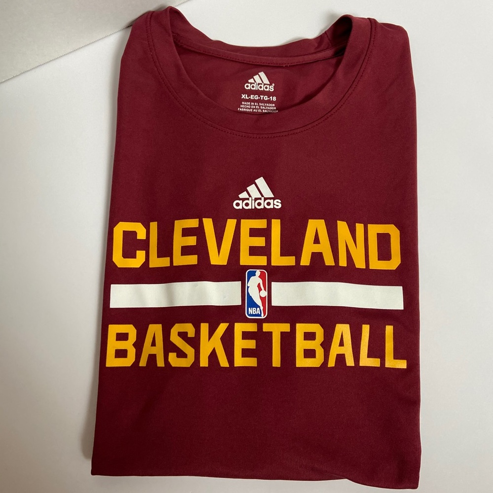 Adidas Cleveland basketball shirt